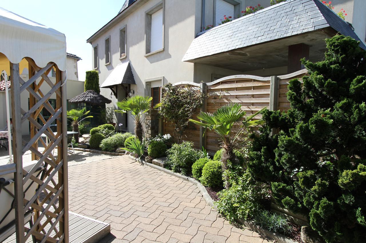 Logis Restaurant Le Grand Turc Hotel LʼOie